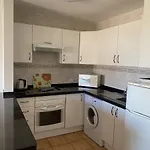 Lovely 1 Bed 5a1, Victoria Court 1, Cristianos, Tenerife