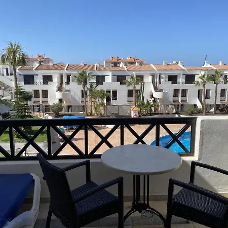 アパート Self Catering Lovely Ground Floor 1 Bed Apartment 5A1, Los Cristianos, Tenerife ロスクリスティアーノス