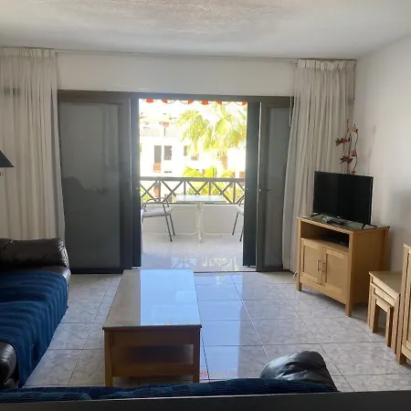Lovely 1 Bed 5a1, Victoria Court 1, Cristianos, Tenerife *